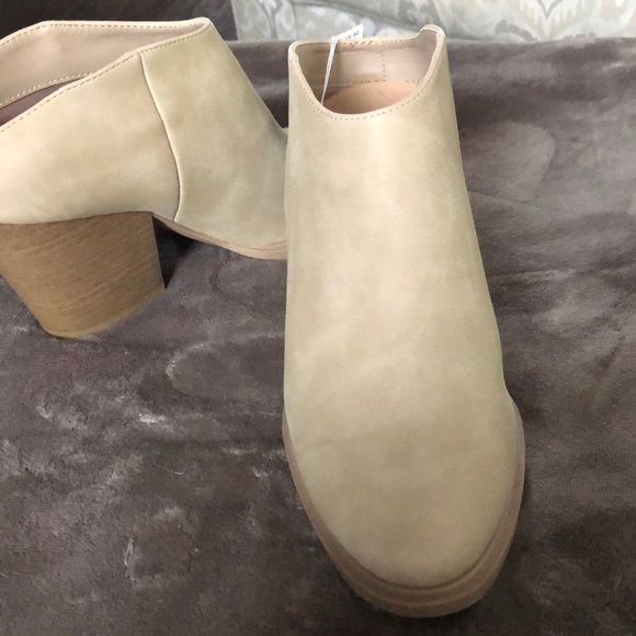 Women’s boot - Picture 5 of 7